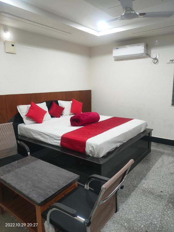 Hotel New Maruthi Inn, Lb Nagar Hyderabad Exterior photo