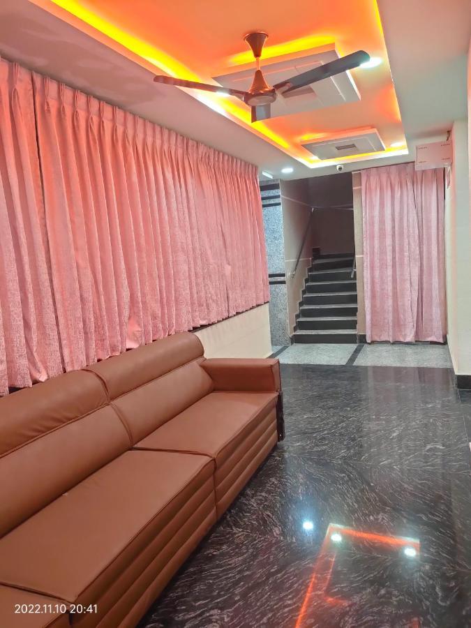 Hotel New Maruthi Inn, Lb Nagar Hyderabad Exterior photo
